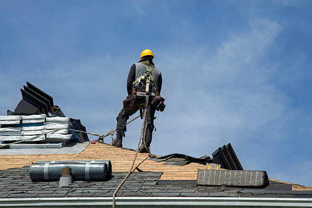 Professional Emergency Roof Repair technician working in Greenfield, IL